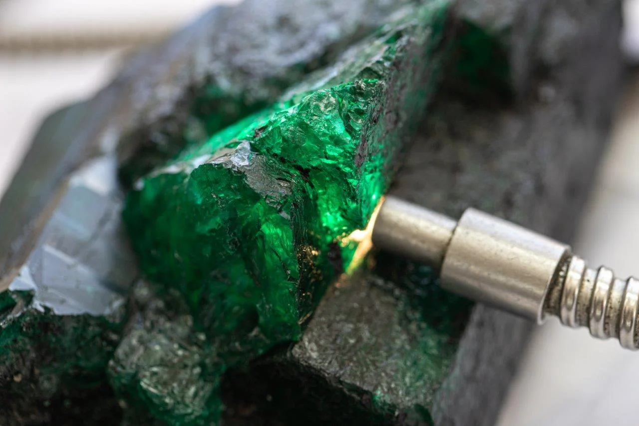 Emerald Mining Process: From Earth to Finished Gemstone